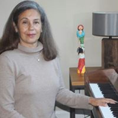 Piano Teacher Sara Leote
