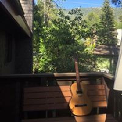 Idyllwild CA June Listening Room Songwriting Retreat