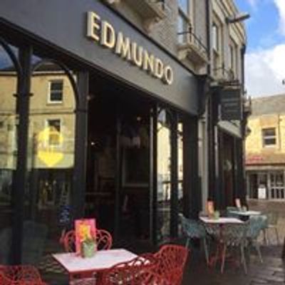 Edmundo Lounge
