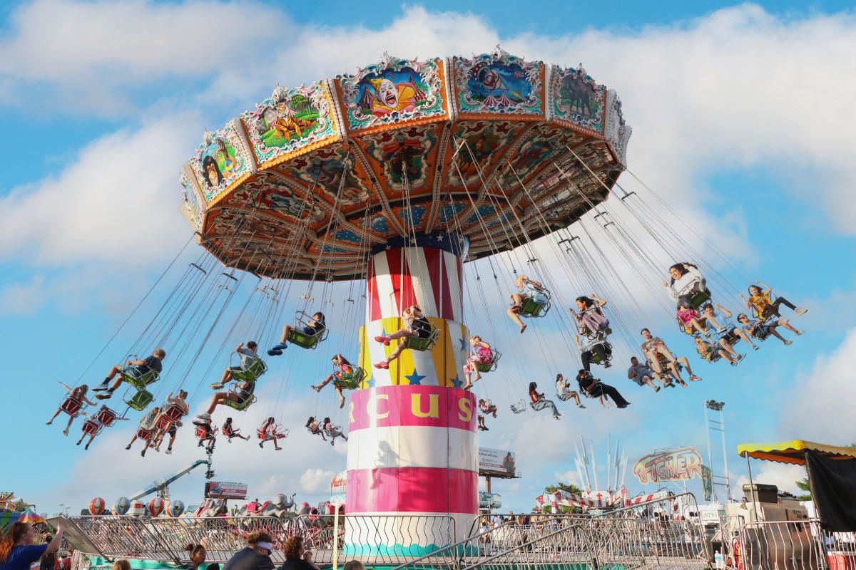 Parking A Celebration of the Songs of Pete & Wayne