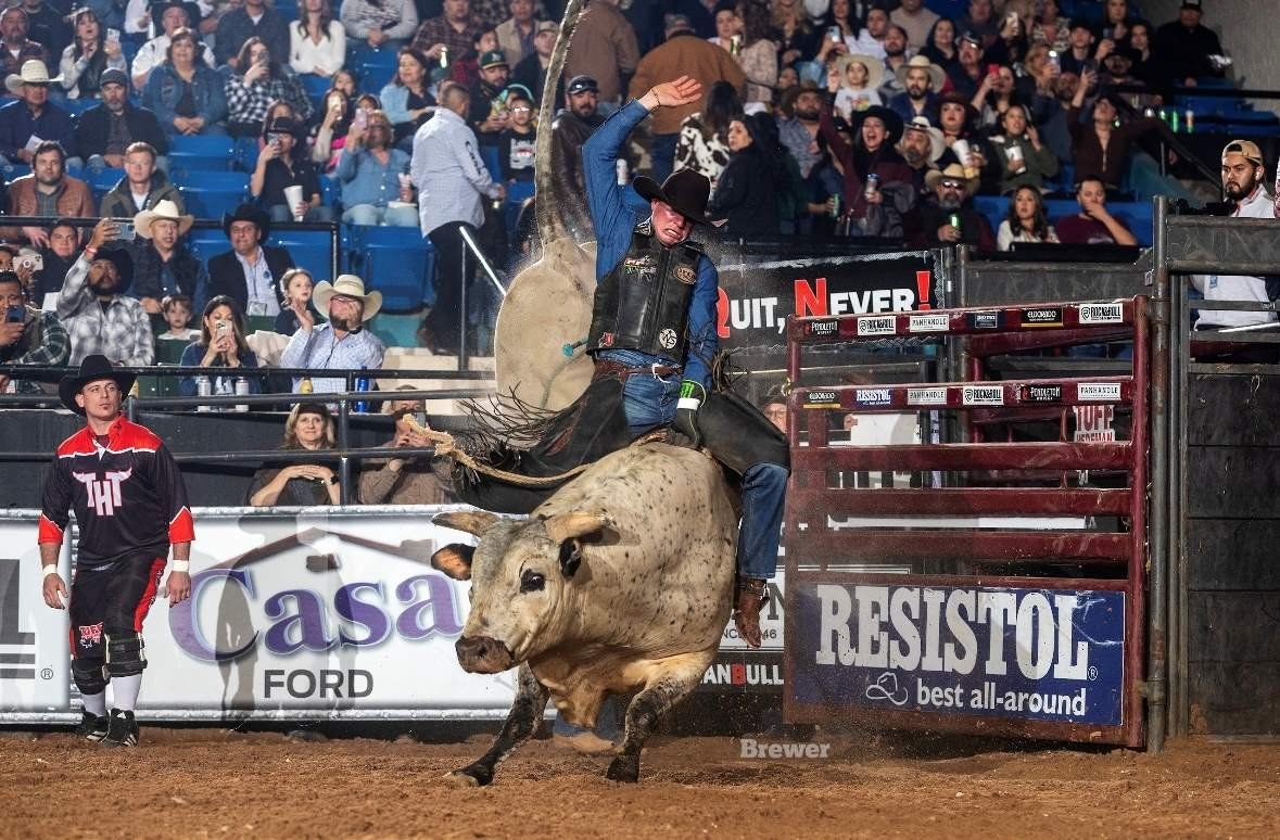 Casa Ford Tuff Hedeman Bullriding