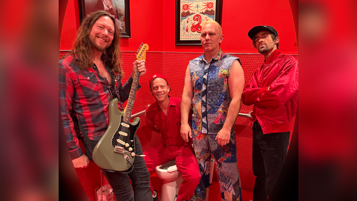 Parking Tanukichan with Alison's Halo