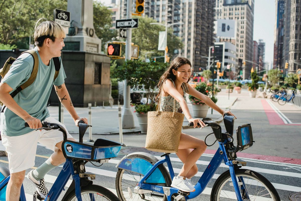 Electric bike city tour ($15 per hour rental)