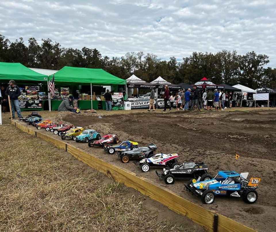 Vintage rc car show Nankin Hobby (Southgate, MI) May 15, 2022