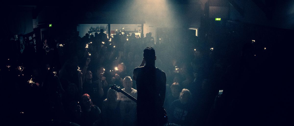 Drunken Swallows in L\u00dcBECK