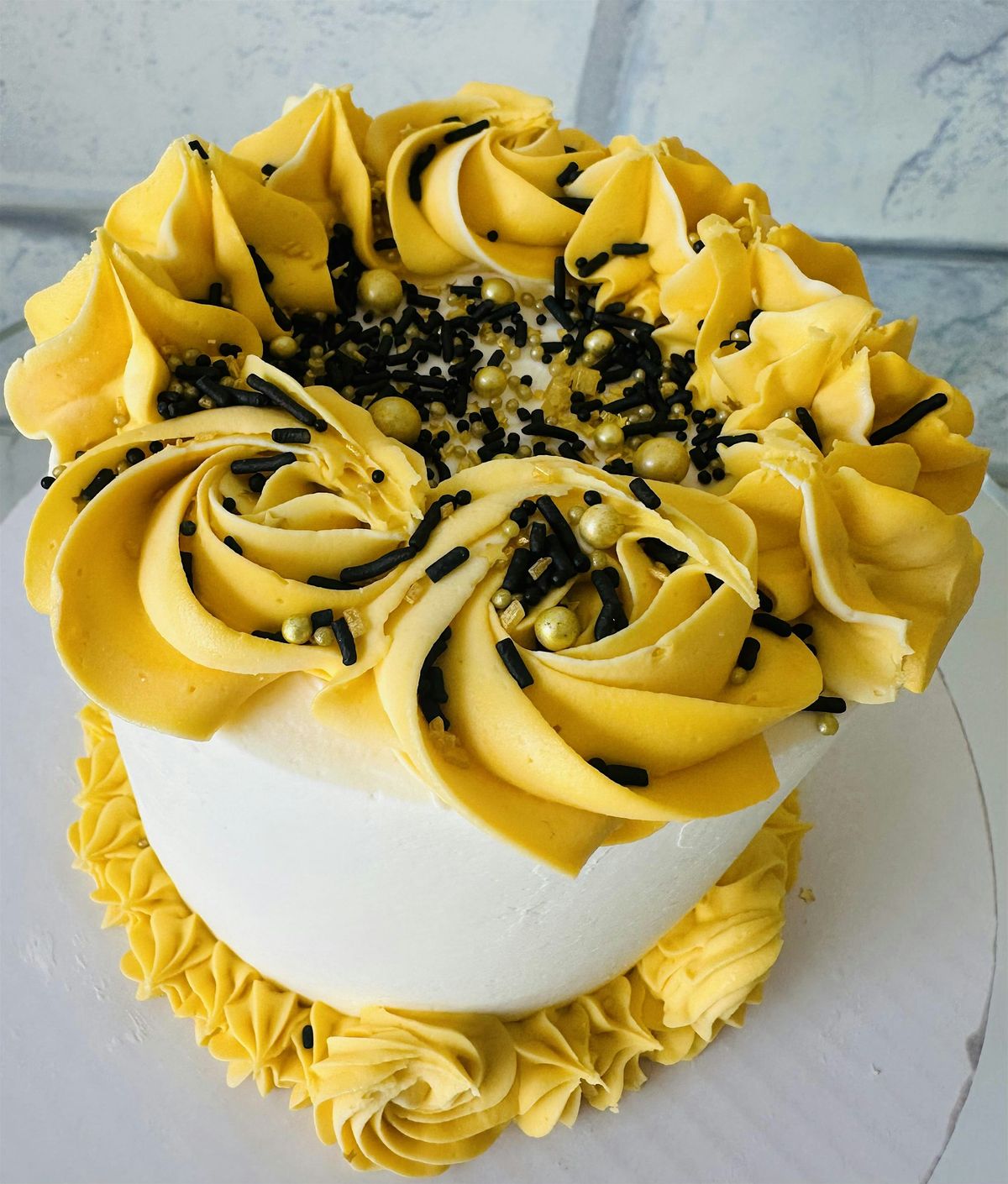 New Year's Celebration Cake Decorating Class