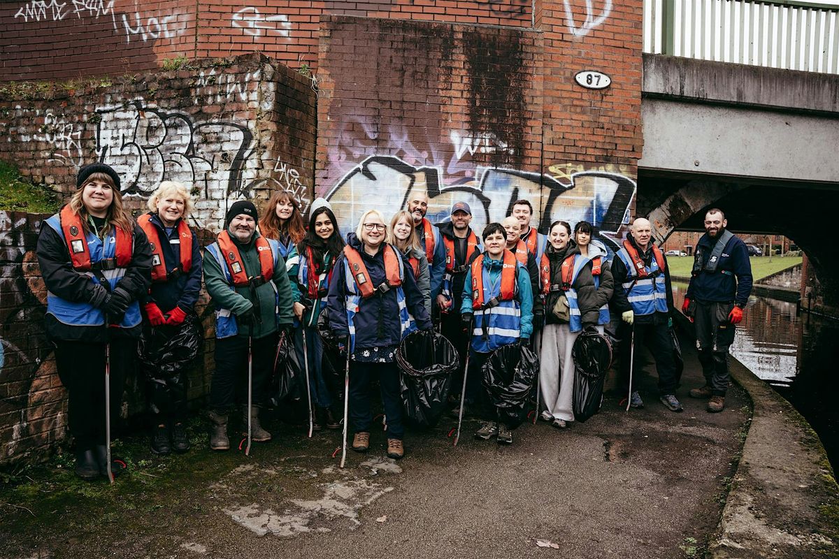 Volunteers needed! Help us create 100 miles of nature in Manchester.