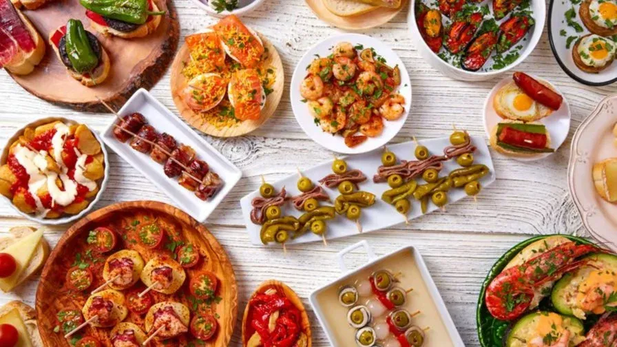 9th Door Happy Hour in the Golden Triangle on Sunday! :)