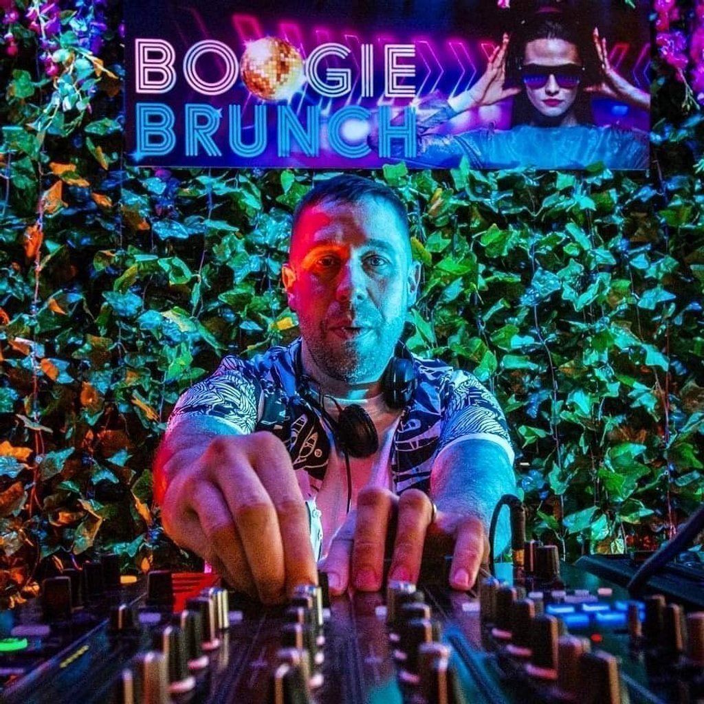 Boogie Brunch - November - 90s Special