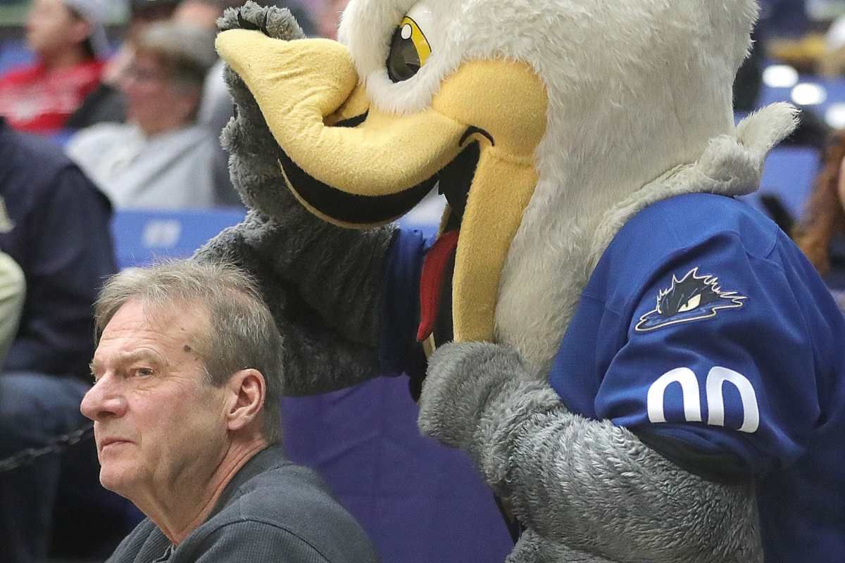 Syracuse Crunch at Cleveland Monsters