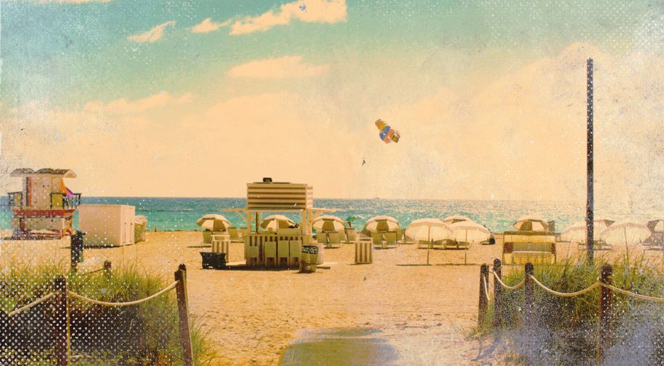 Alumni Chapter of Miami: 2022 Fall Happy Hour