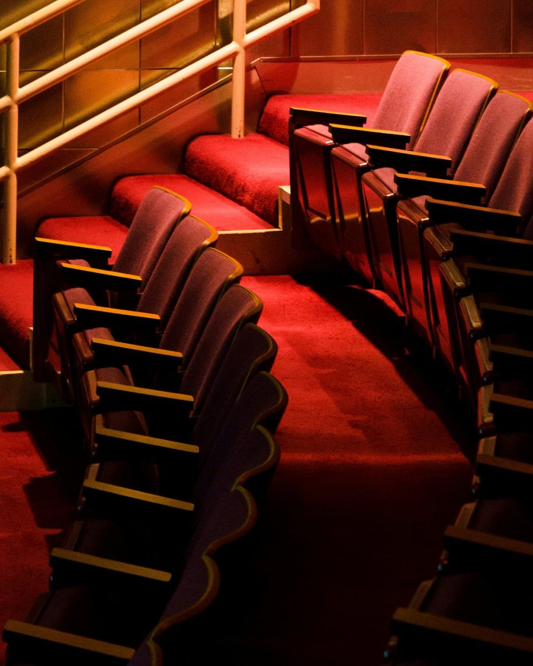 A Beautiful Noise: The Neil Diamond Musical - Baltimore