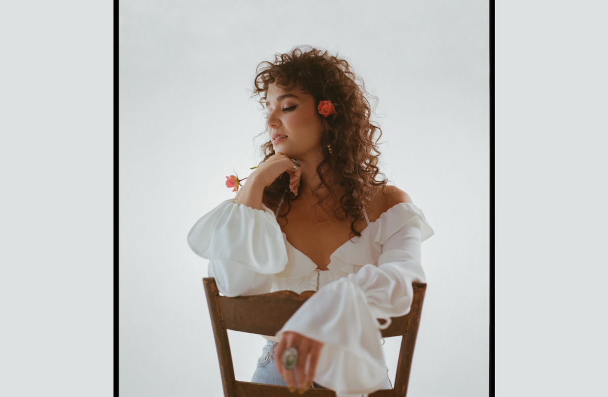 Emily Nenni (21+ Event)