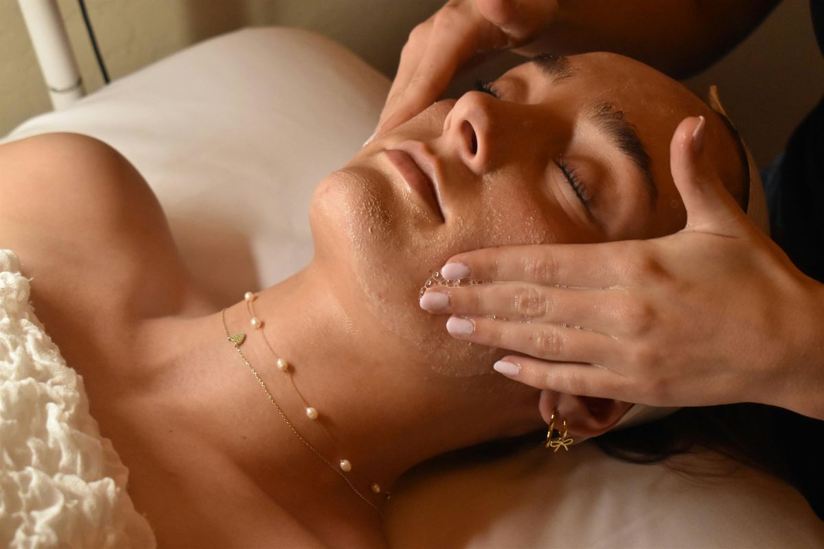 DEC-The Facial-steamers, dermplaning, and more!