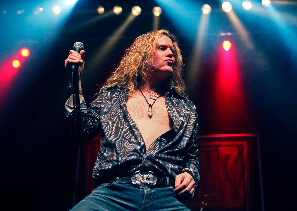 Kashmir - The Spirit of Led Zeppelin Live