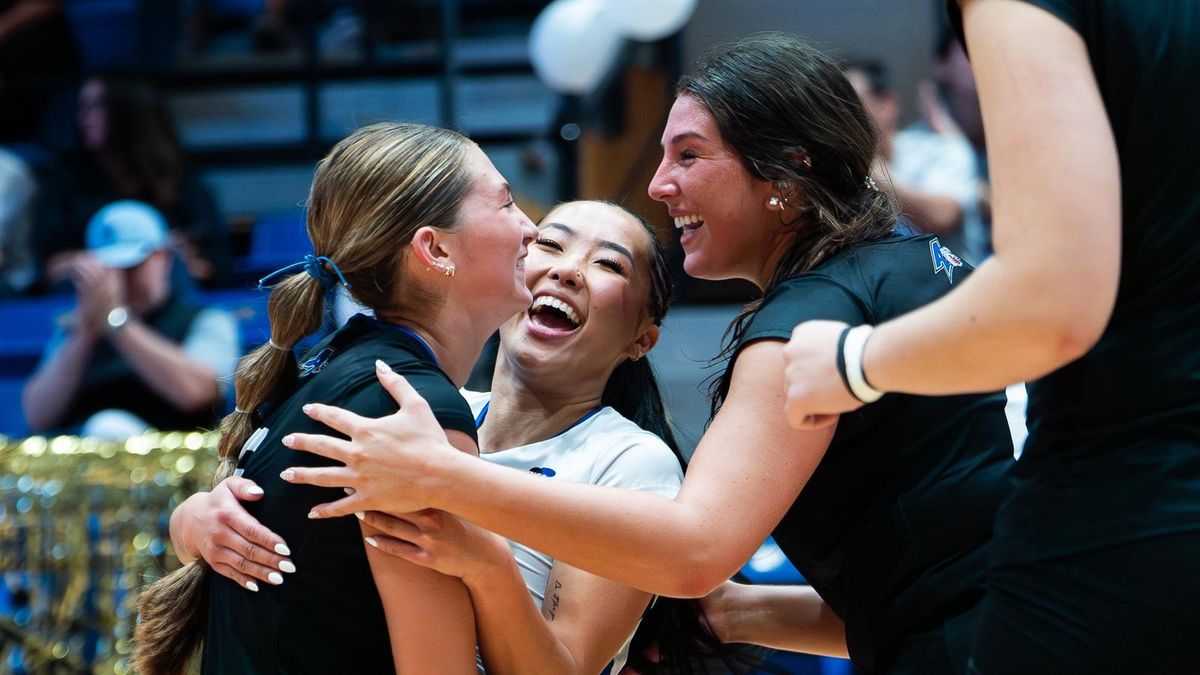 Parking Gardner-Webb Runnin' Bulldogs at UNC Asheville Bulldogs Womens Basketball