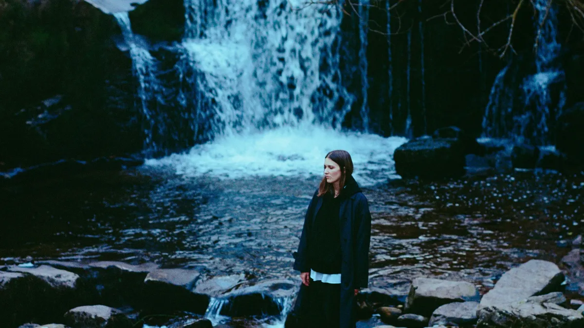 Art School Girlfriend in Greater London