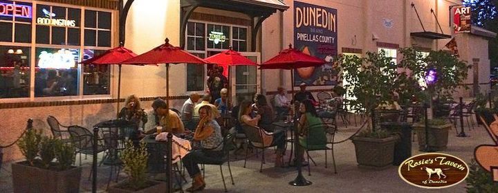 Rosies Tavern in Dunedin
