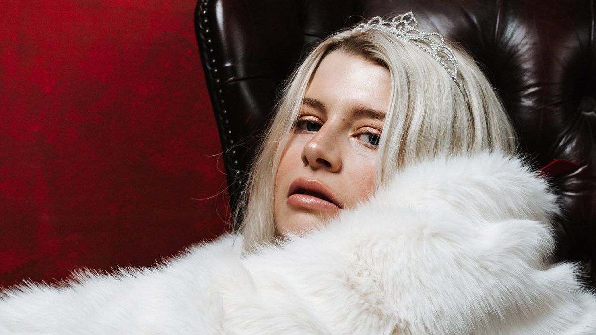 Rachel Newnham | Glasgow, Garage Attic