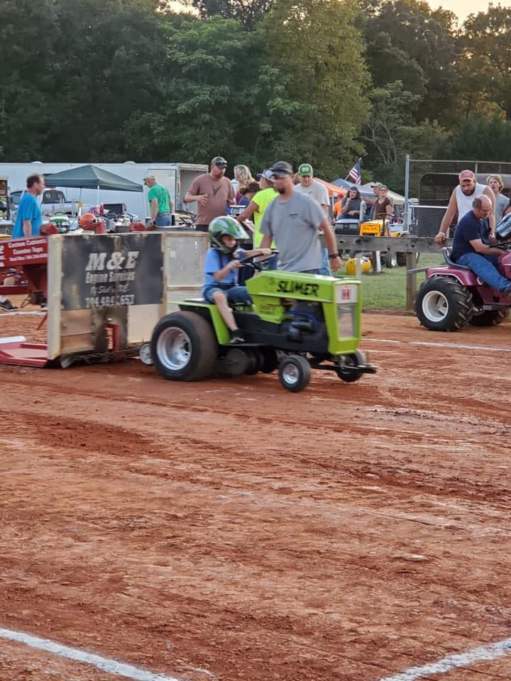 Carolina Garden Tractor Pull at Hickory Fairgrounds American Legion