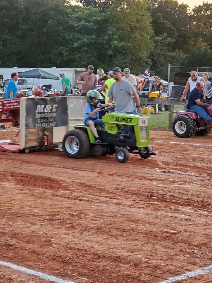 Carolina Garden Tractor Pull At Hickory Fairgrounds American Legion carolina-garden-tractor-pull-at-hickory-fairgrounds-american-legion