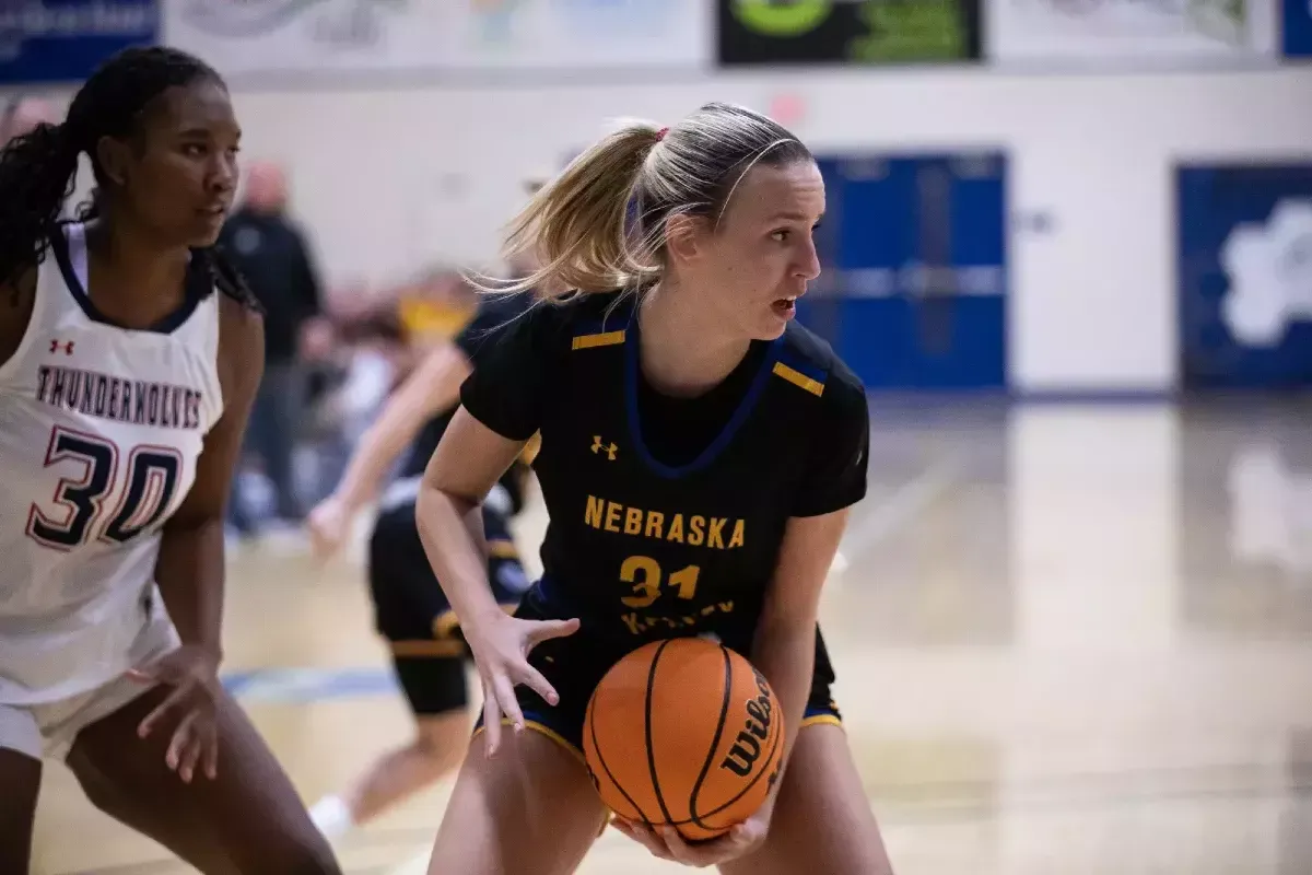 Parking Oklahoma Wesleyan Lady Eagles at Oral Roberts Golden Eagles Womens Basketball