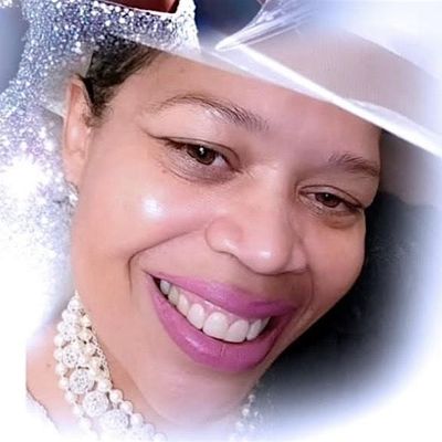 LAVISH LISA ENT