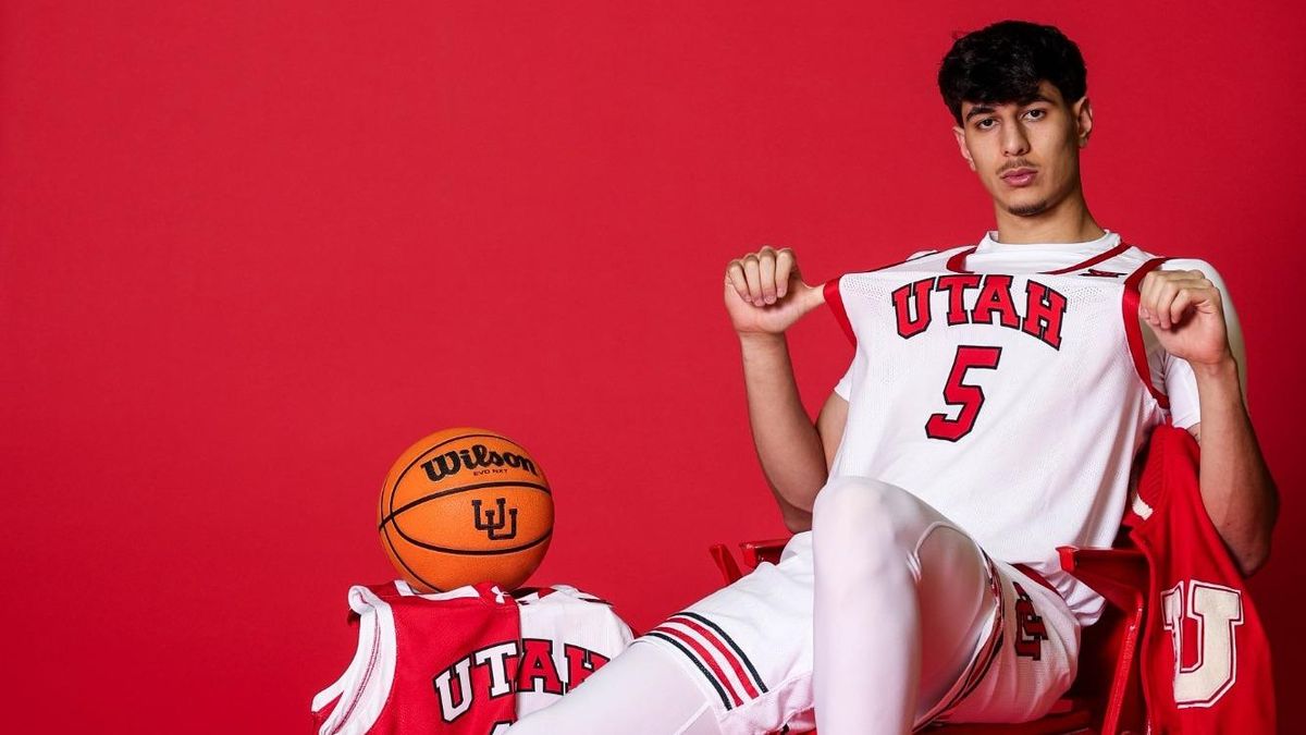 Parking Eastern Washington Eagles at Utah Utes Mens Basketball