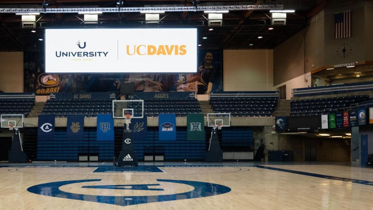 Parking Northern Colorado Bears at UC Davis Aggies Womens Basketball