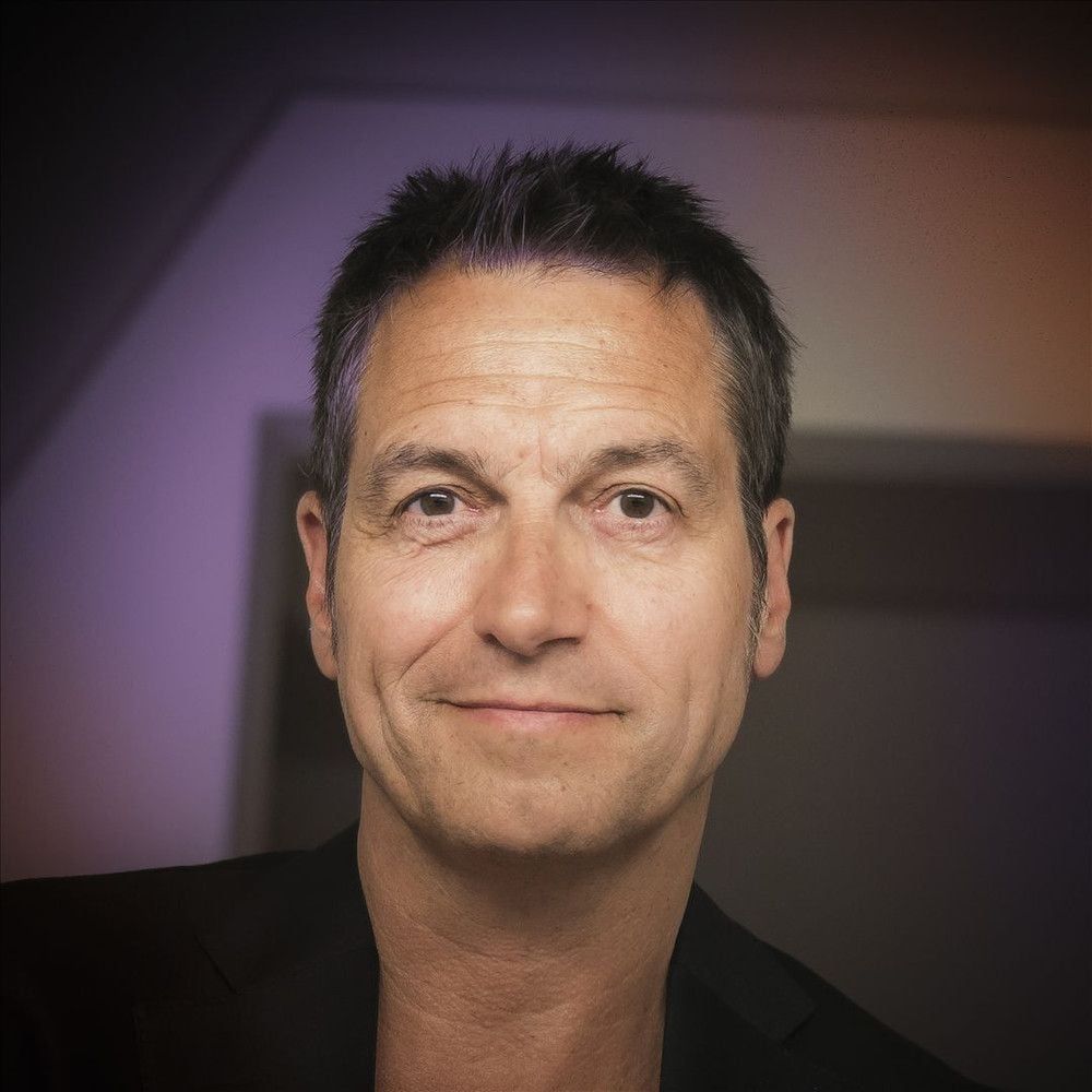 Dieter Nuhr in L\u00dcNEBURG