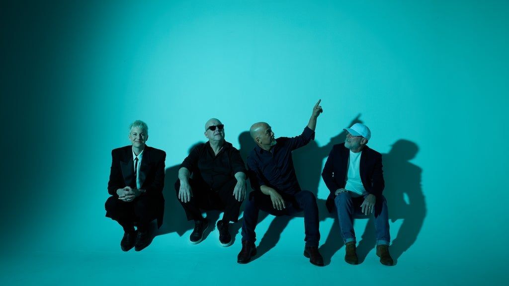PIXIES: P40 CELEBRATING 40 YEARS