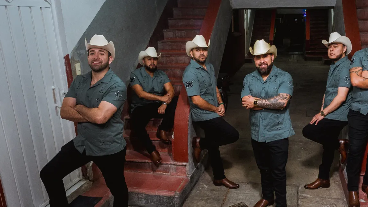 Montez de Durango, Alacranes Musical, Conjunto Atardecer, K-Paz De La Sierra, Patrulla 81 in Kansas City