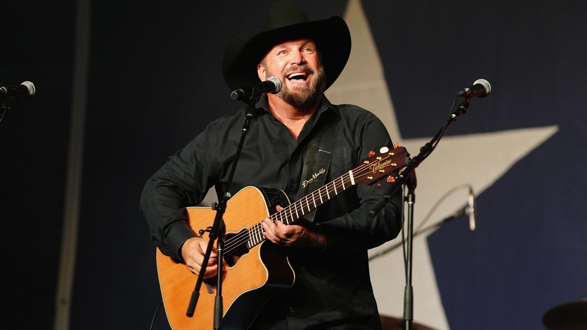 Garth Brooks
