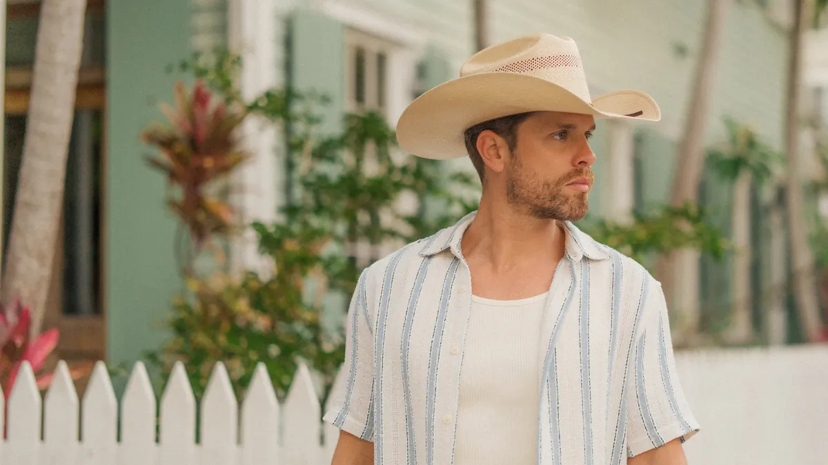 Dustin Lynch in San Juan Capistrano