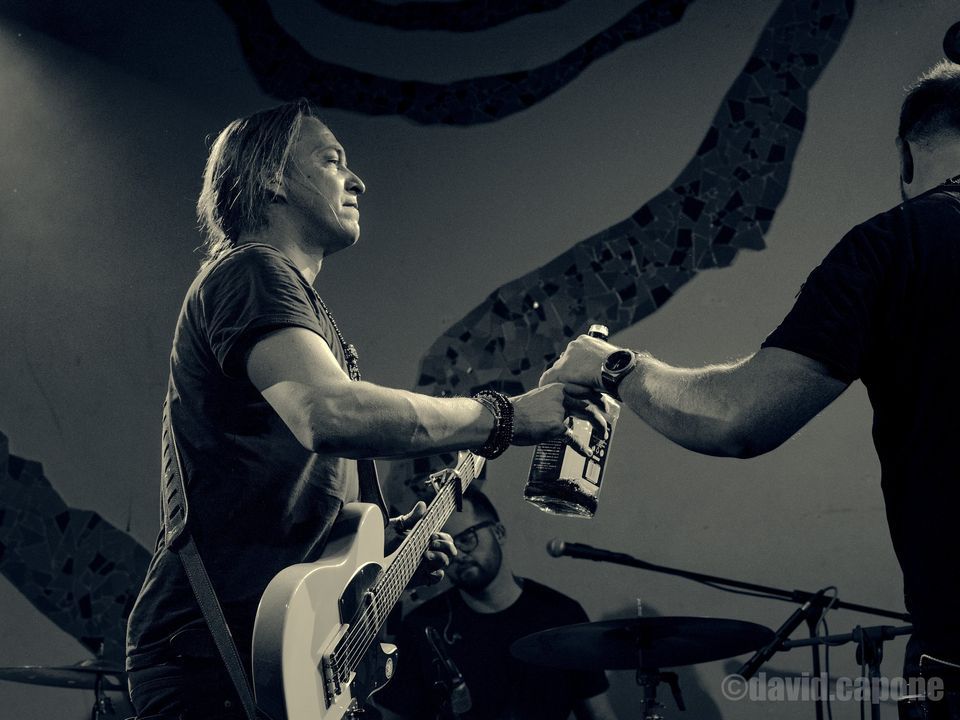 X-Cover zp\u011bt v Buena Vist\u011b!