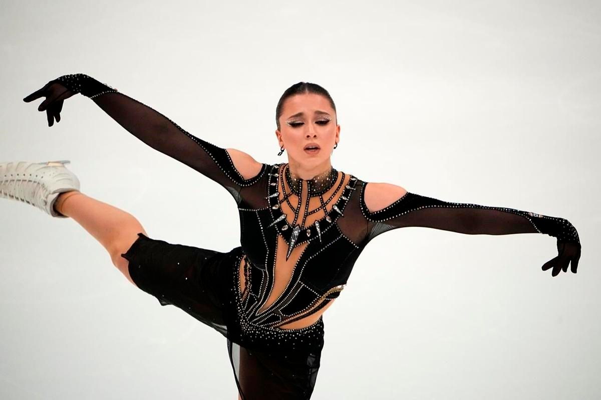 Peking Acrobats - Geneva