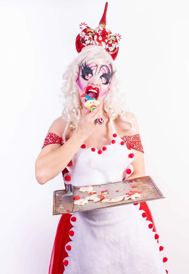 4th Annual? Photos with Drag Santa at Fear's Confections, Lakewood on ...