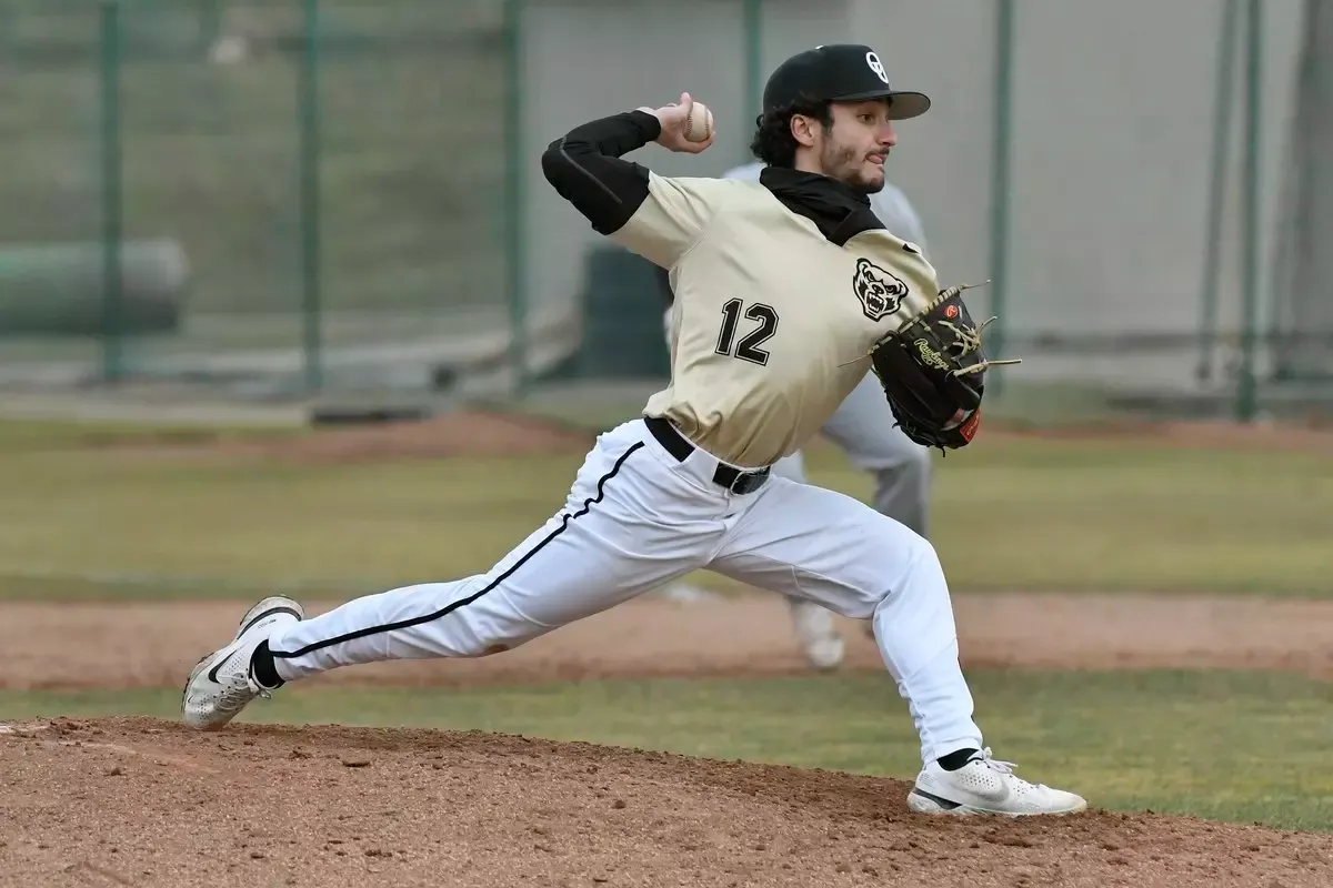 Parking Miami (OH) RedHawks at Wright State Raiders Mens Basketball