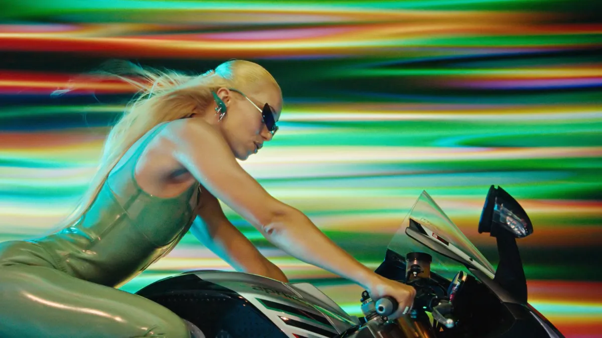 Agnes, Griffin, Jonjo Jury in Greater London