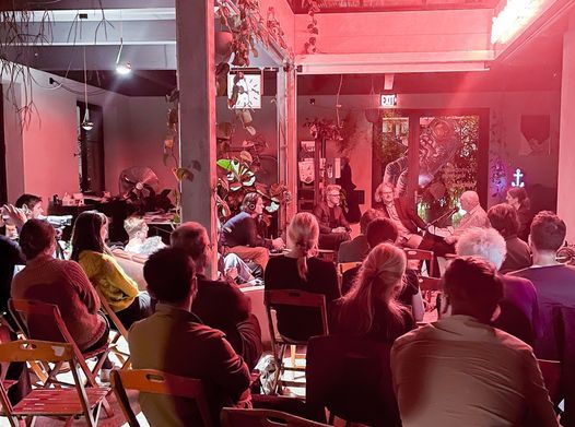 Podcast live: "Kulturstammtisch" zur Ausstellung "SUPER  - Die zweite Sch\u00f6pfung"