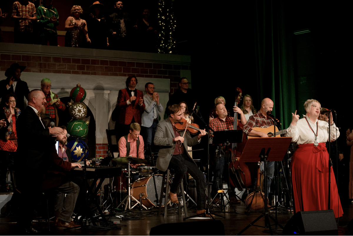 Strand Ole Opry - A Country Christmas at Earl Smith Strand Theatre