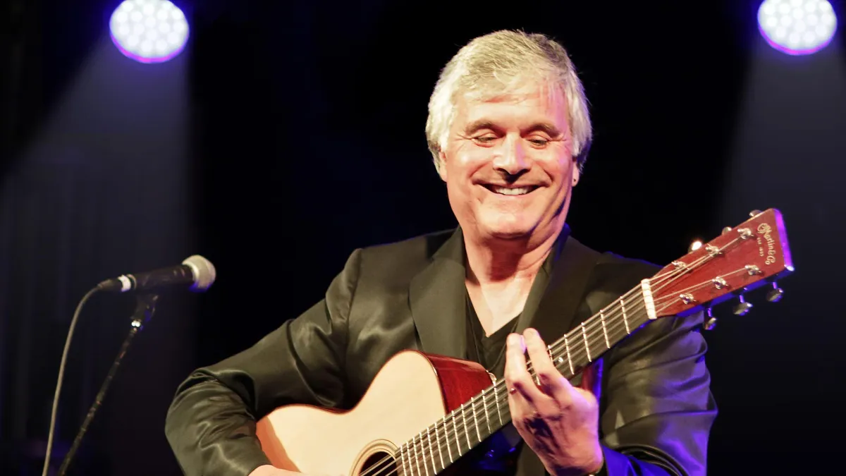 Laurence Juber in Hollywood