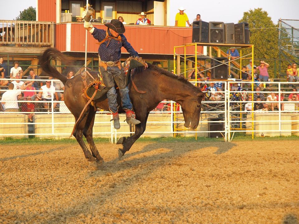 Broken Horn Rodeo | The Erie County Fair (Sandusky, OH) | August 9, 2022 Broken Horn Rodeo | The Erie County Fair (Sandusky, OH) | August 9, 2022