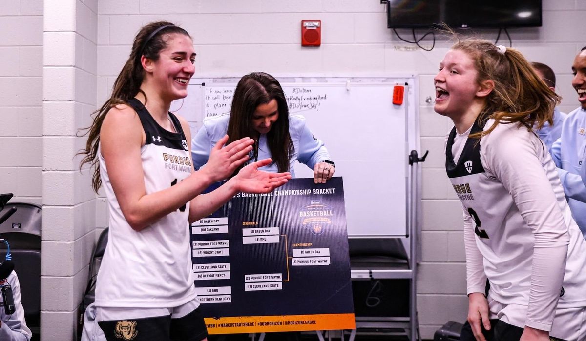 Green Bay Phoenix at Purdue Fort Wayne Mastodons Mens Basketball