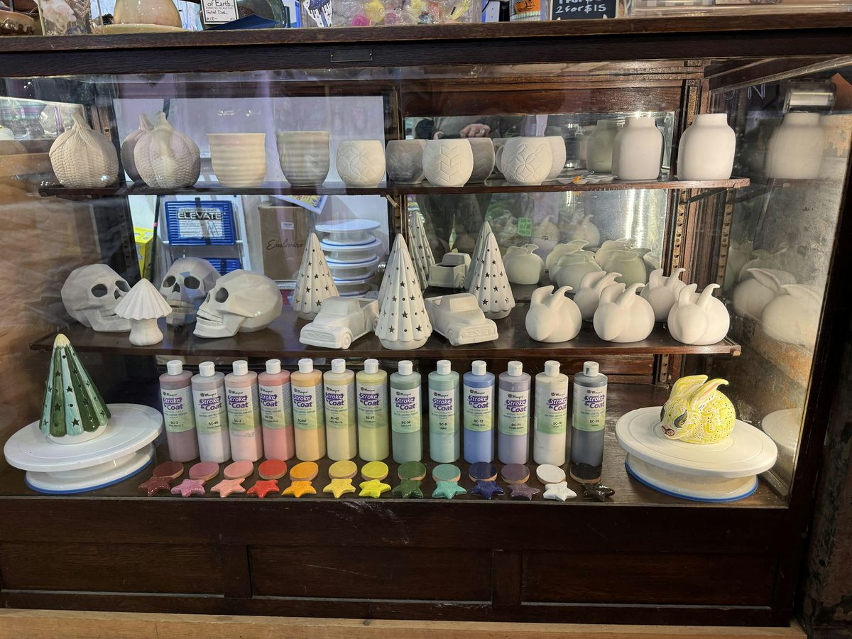 Sip & Glaze - Pottery Painting w\/ The Glazing Ladies