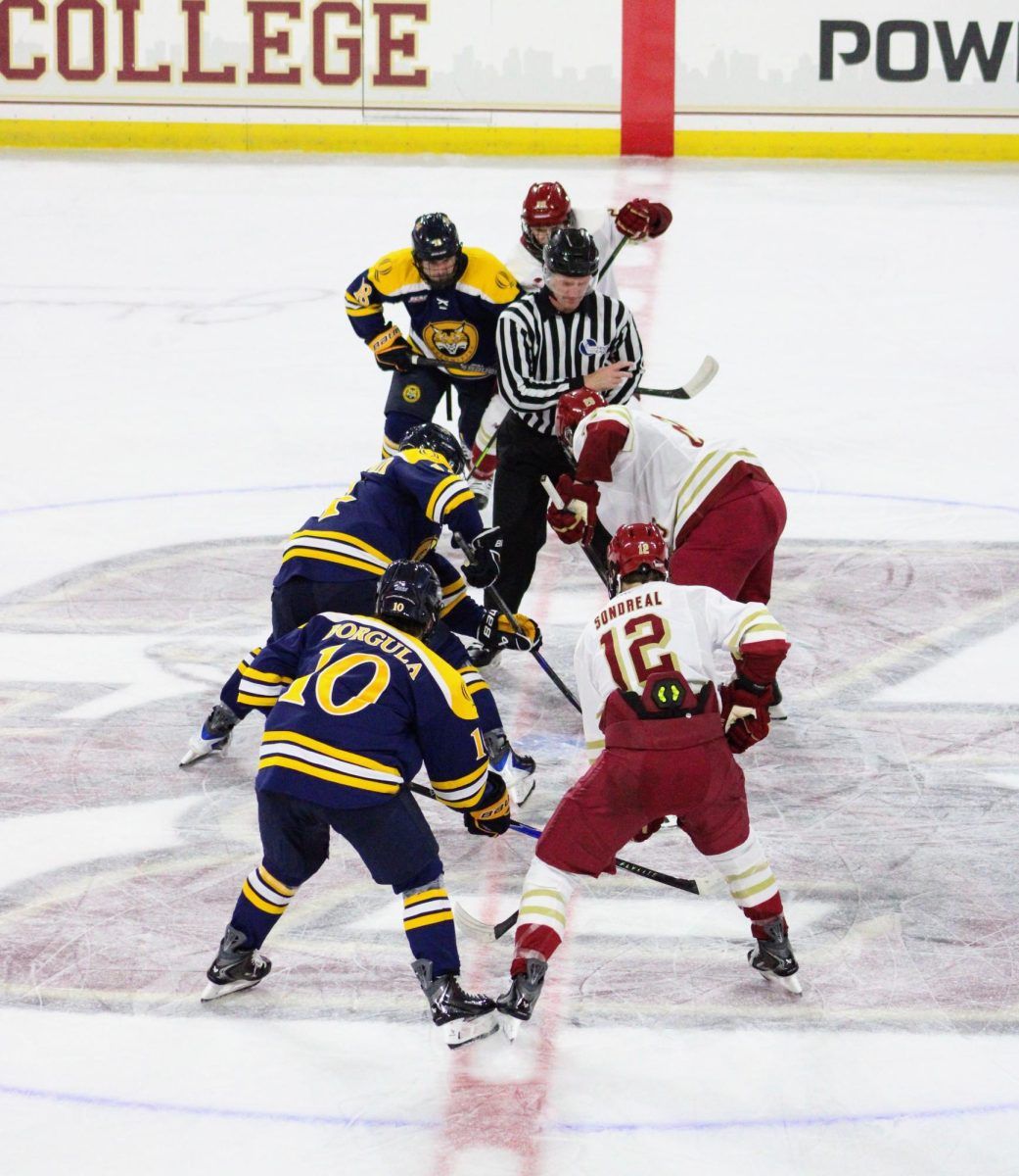 Quinnipiac\/Sacred Heart at Yale Bulldogs Mens Hockey at Ingalls Rink