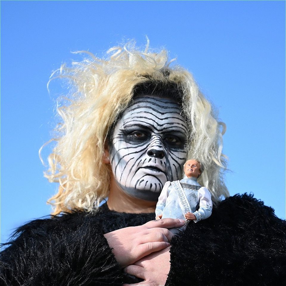 Posey Mehta: I Am Not A Gorilla