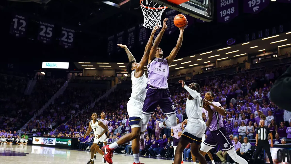 Parking West Virginia Mountaineers at Kansas State Wildcats Womens Basketball