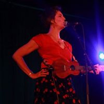 Sarah Carroll, Ukulele Queen of the Bellarine