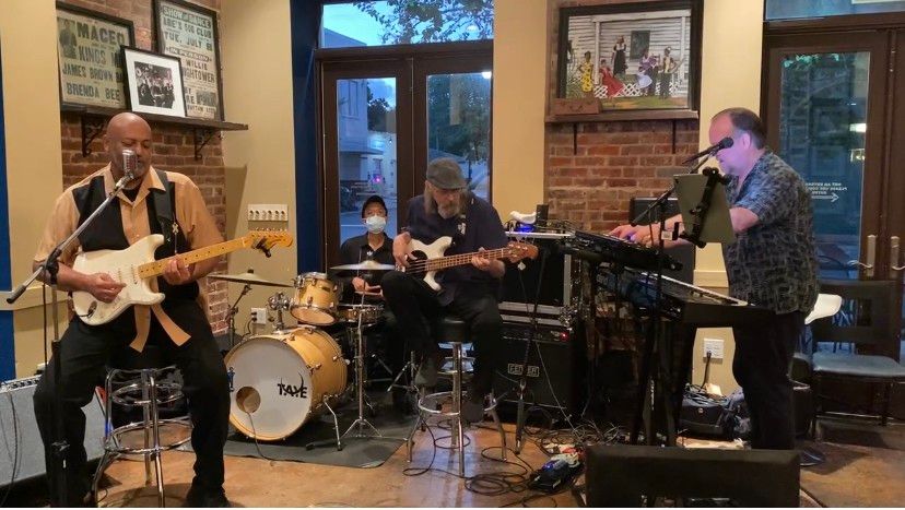 Live Music From The Glenn Parker Band Five Sisters Blues Cafe live-music-from-the-glenn-parker-band-five-sisters-blues-cafe